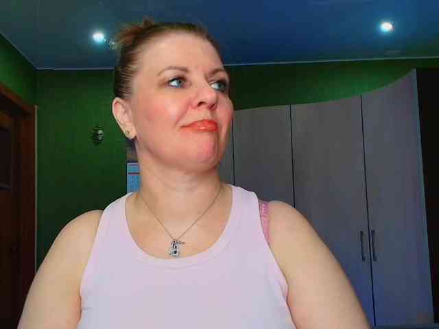 Veronika_Gold webcam