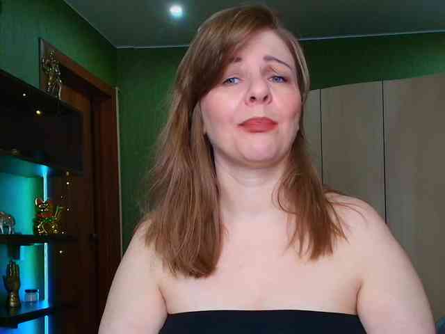 Veronika_Gold webcam