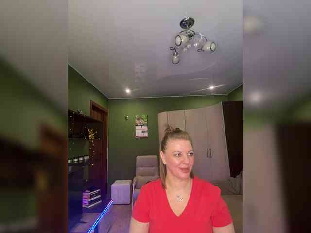 Veronika_Gold webcam