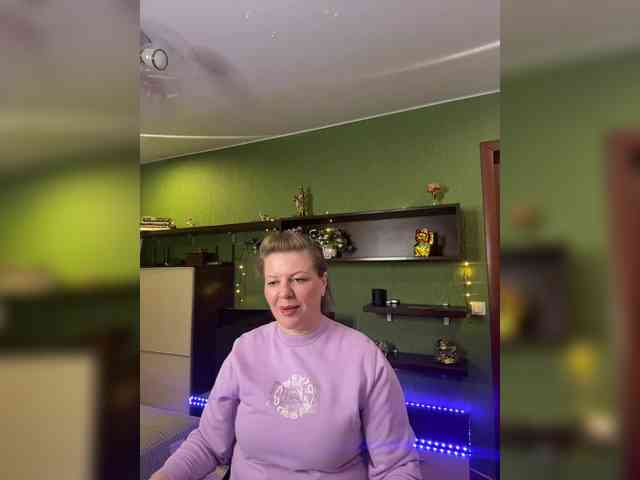 Veronika_Gold webcam