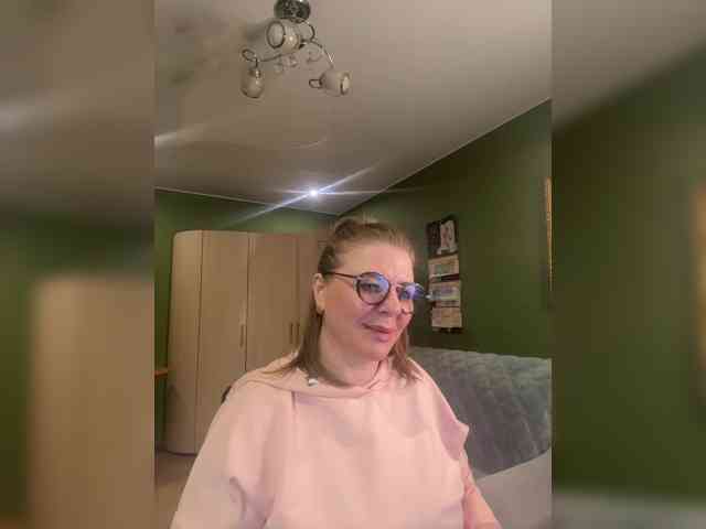 Veronika_Gold webcam