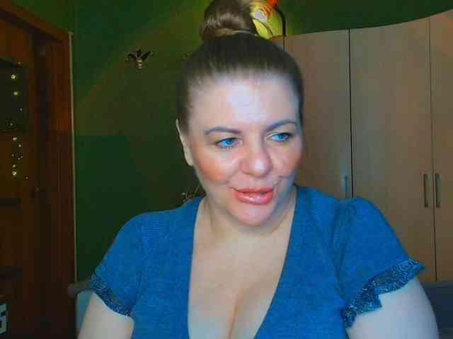 Veronika_Gold webcam