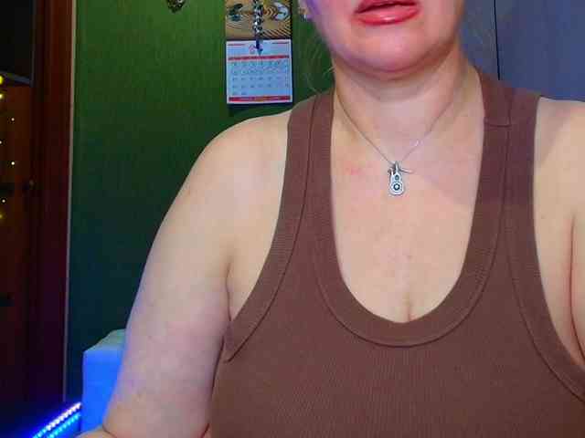 Veronika_Gold webcam