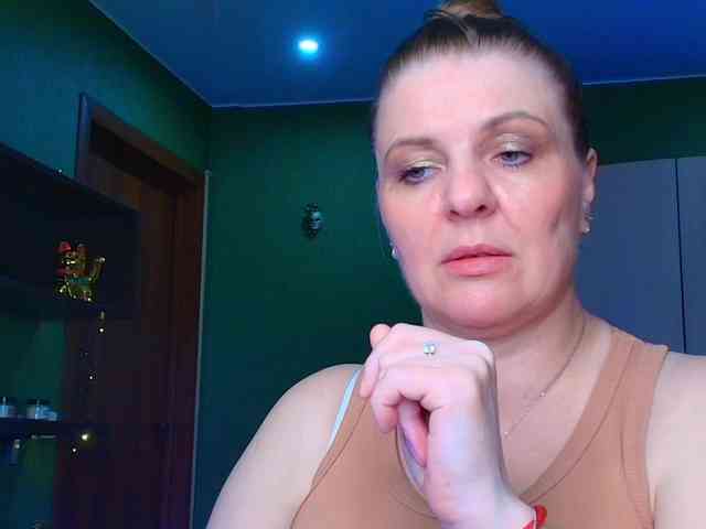 Veronika_Gold webcam