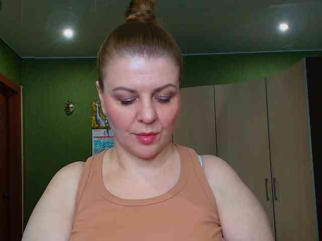 Veronika_Gold webcam