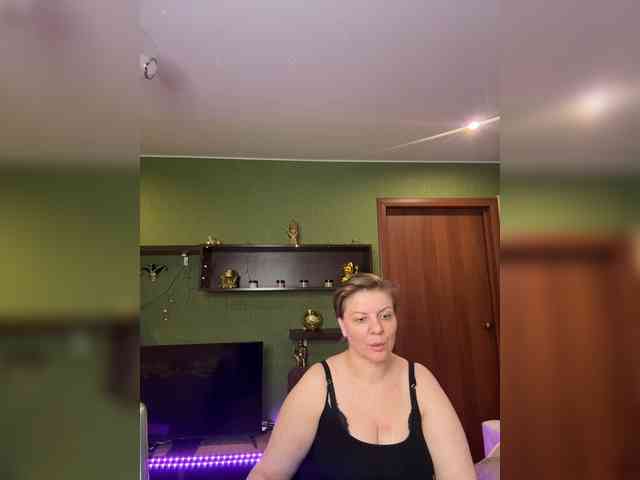 Veronika_Gold webcam