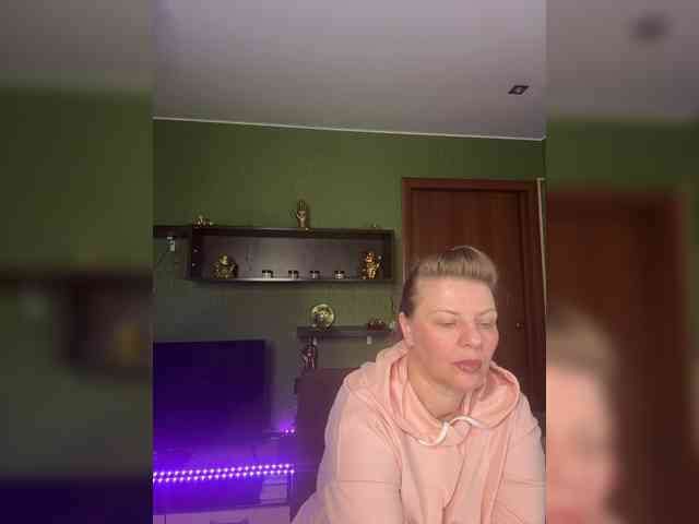 Veronika_Gold webcam