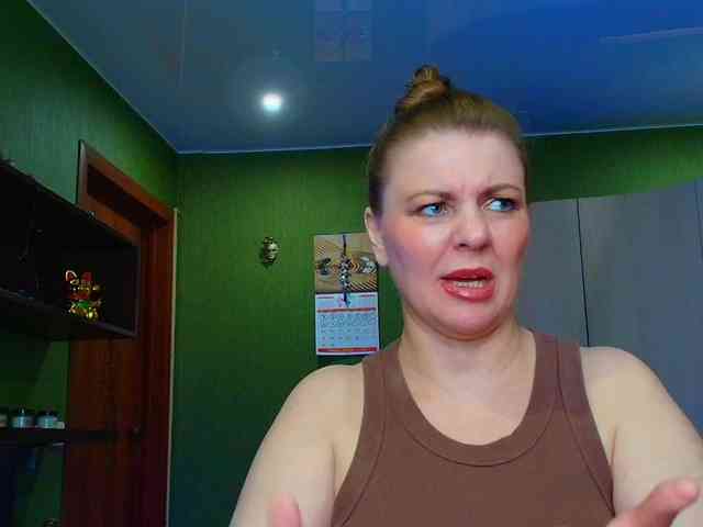 Veronika_Gold webcam