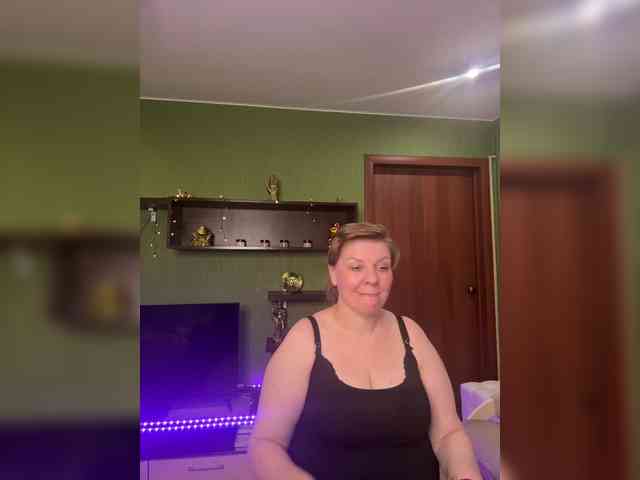 Veronika_Gold webcam