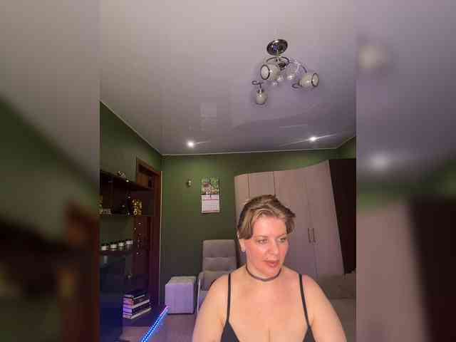 Veronika_Gold webcam