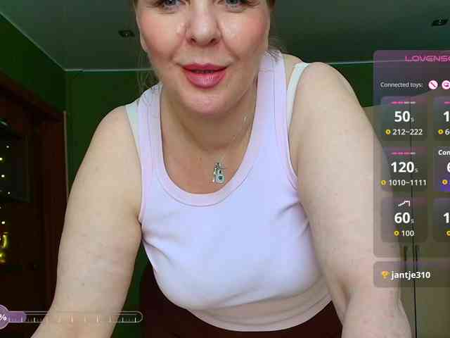 Veronika_Gold webcam