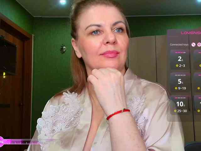 Veronika_Gold webcam