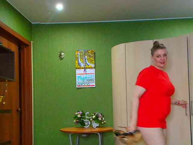 Veronika_Gold webcam