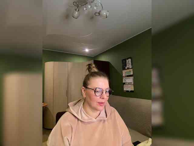 Veronika_Gold webcam