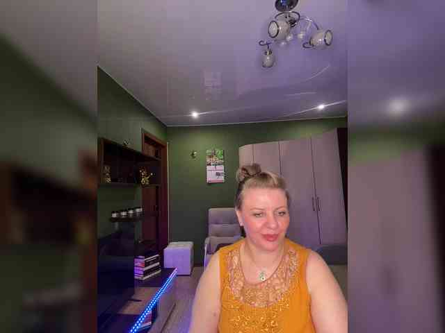 Veronika_Gold webcam