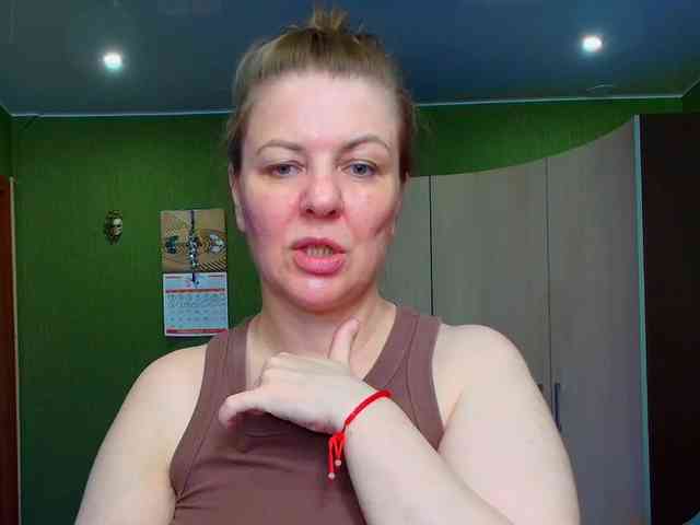 Veronika_Gold webcam