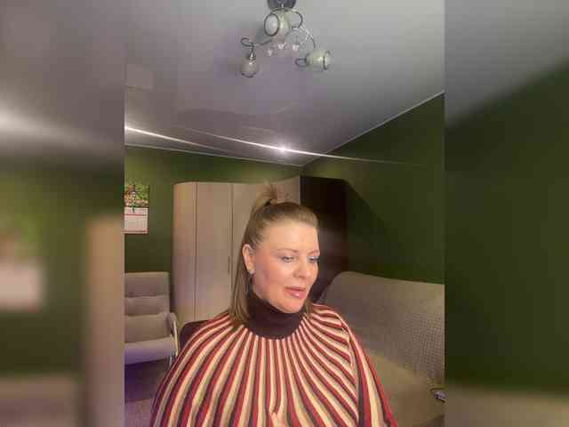 Veronika_Gold webcam