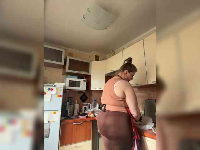 Veronika_Gold webcam