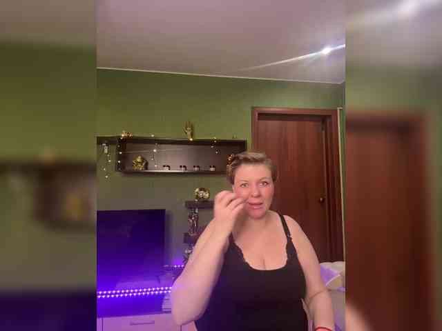 Veronika_Gold webcam