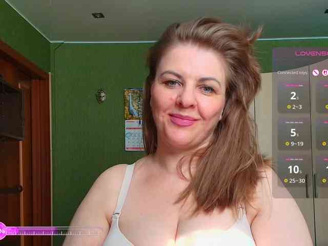 Veronika_Gold webcam