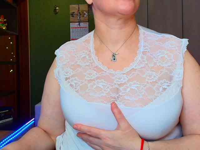 Veronika_Gold webcam