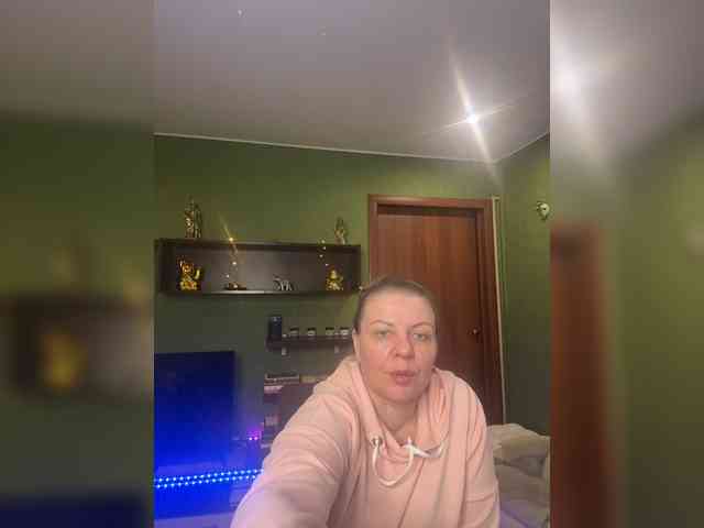 Veronika_Gold webcam
