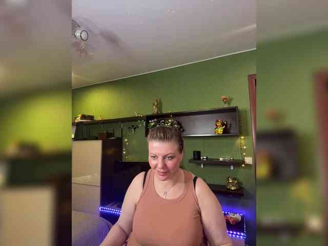 Veronika_Gold webcam