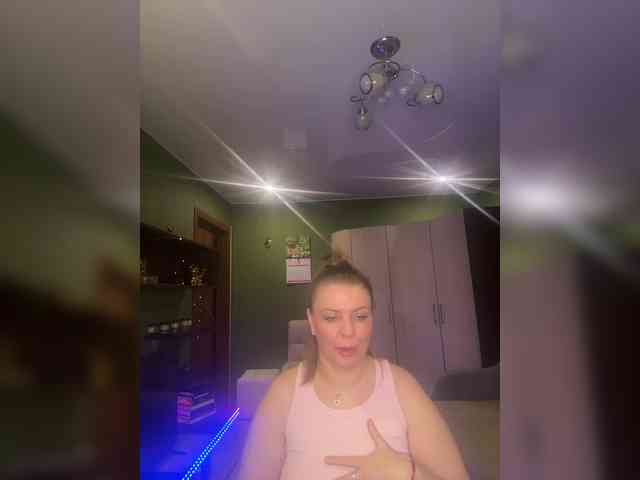 Veronika_Gold webcam