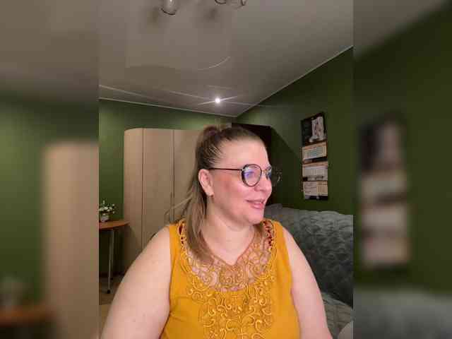 Veronika_Gold webcam
