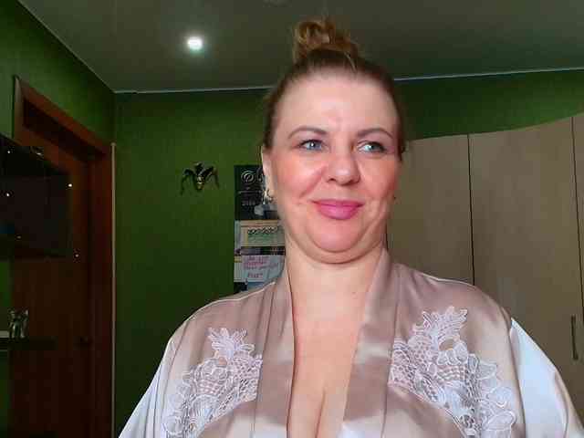Veronika_Gold webcam