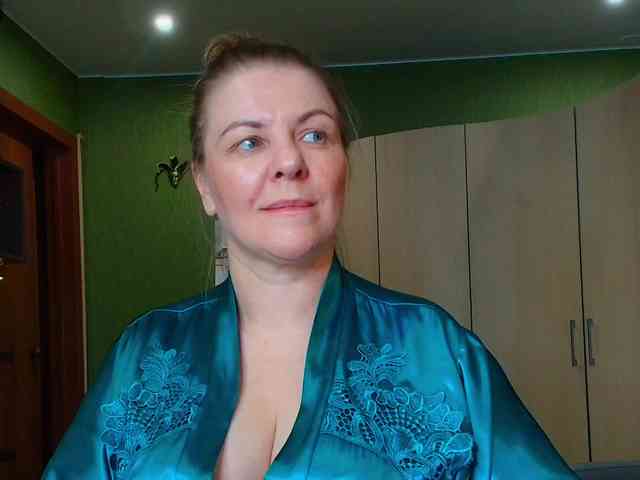 Veronika_Gold webcam