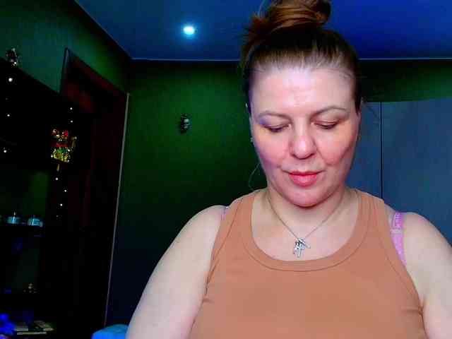 Veronika_Gold webcam