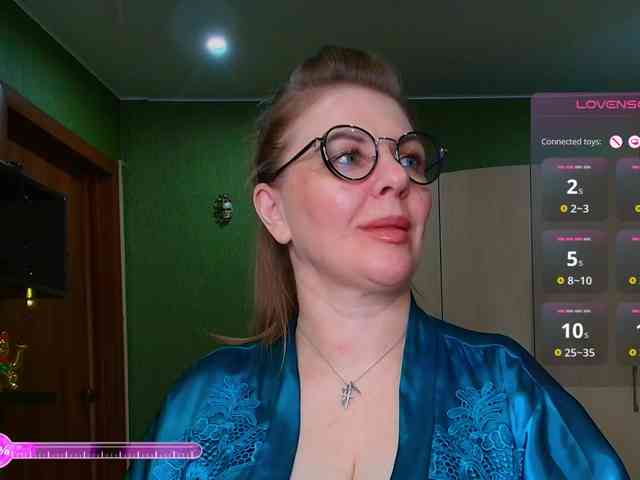 Veronika_Gold webcam