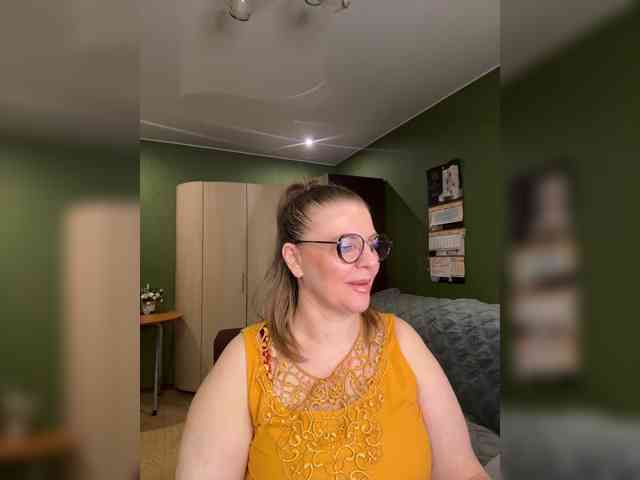 Veronika_Gold webcam