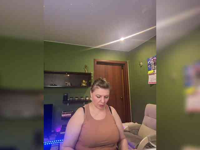 Veronika_Gold webcam