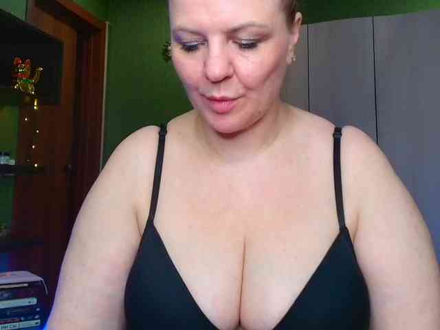 Veronika_Gold webcam
