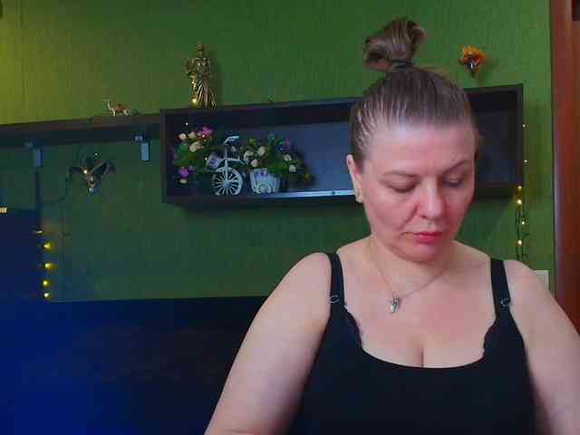 Veronika_Gold webcam