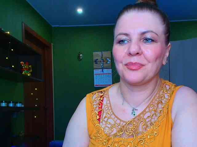 Veronika_Gold webcam