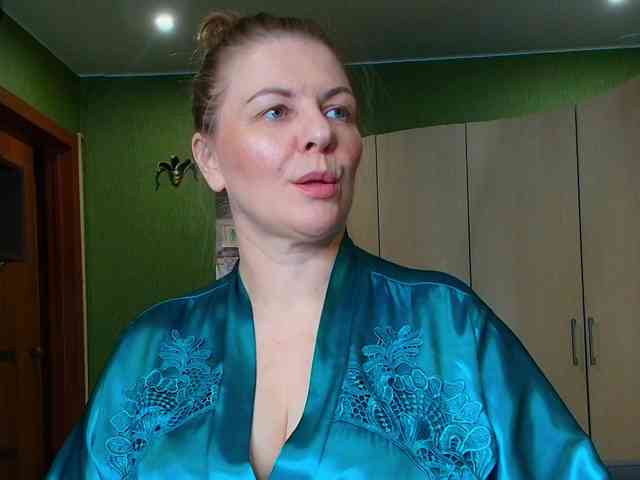 Veronika_Gold webcam