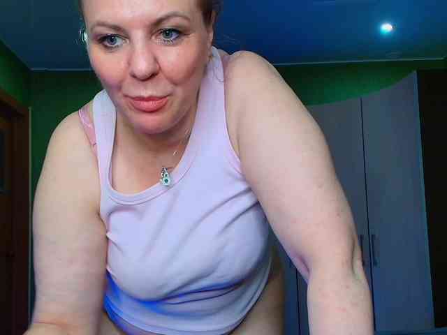 Veronika_Gold webcam