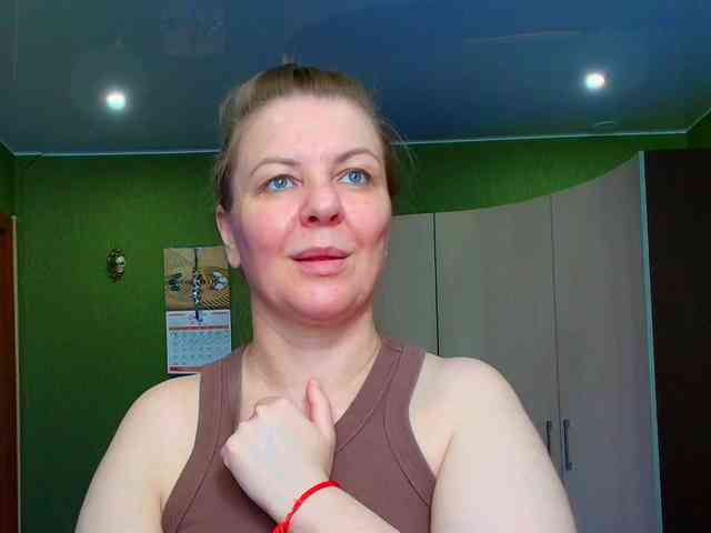 Veronika_Gold webcam