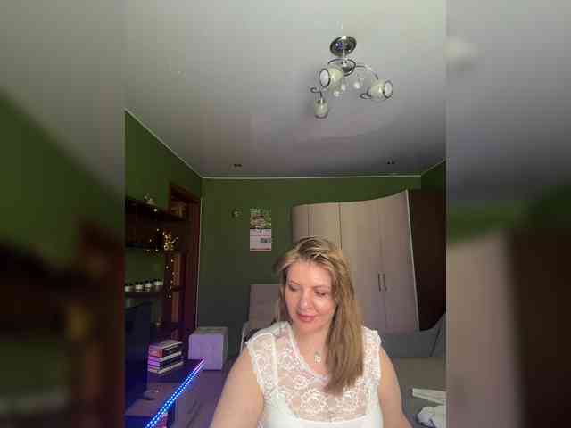 Veronika_Gold webcam
