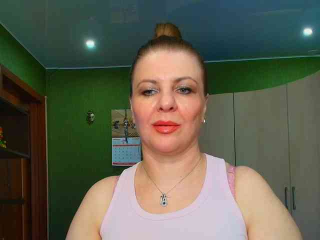 Veronika_Gold webcam