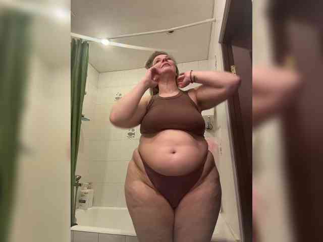 Veronika_Gold webcam