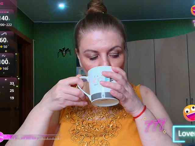 Veronika_Gold webcam