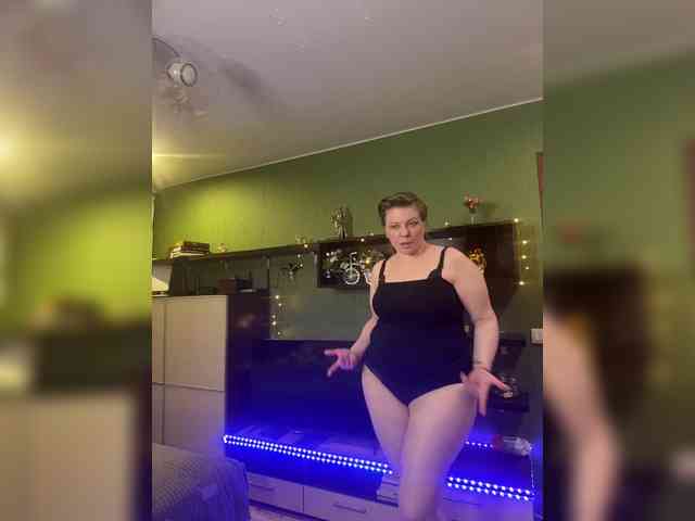 Veronika_Gold webcam