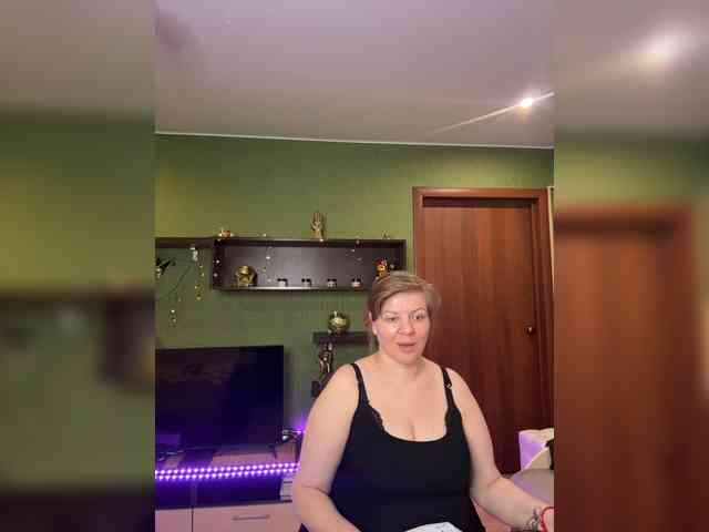 Veronika_Gold webcam