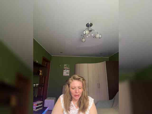 Veronika_Gold webcam