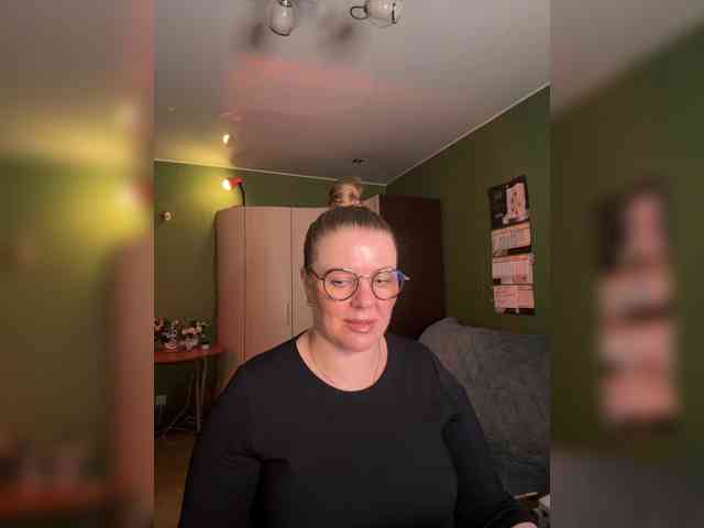 Veronika_Gold webcam