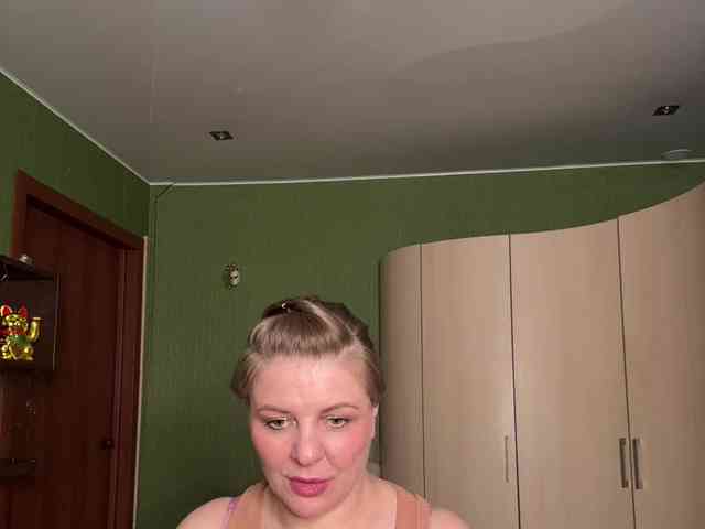 Veronika_Gold webcam